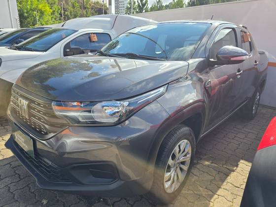 FIAT STRADA 1.3 FIREFLY FLEX FREEDOM CS MANUAL